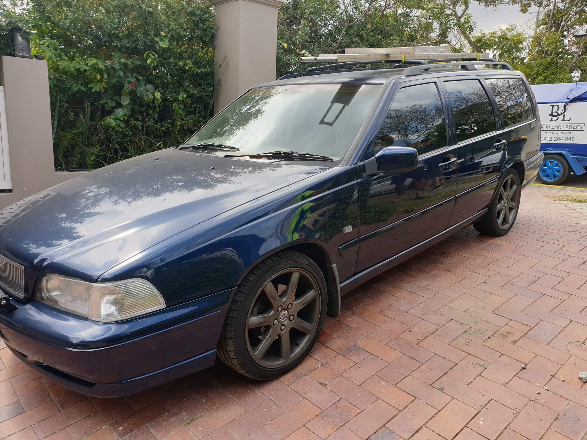 mobile window tinting brisbane 25