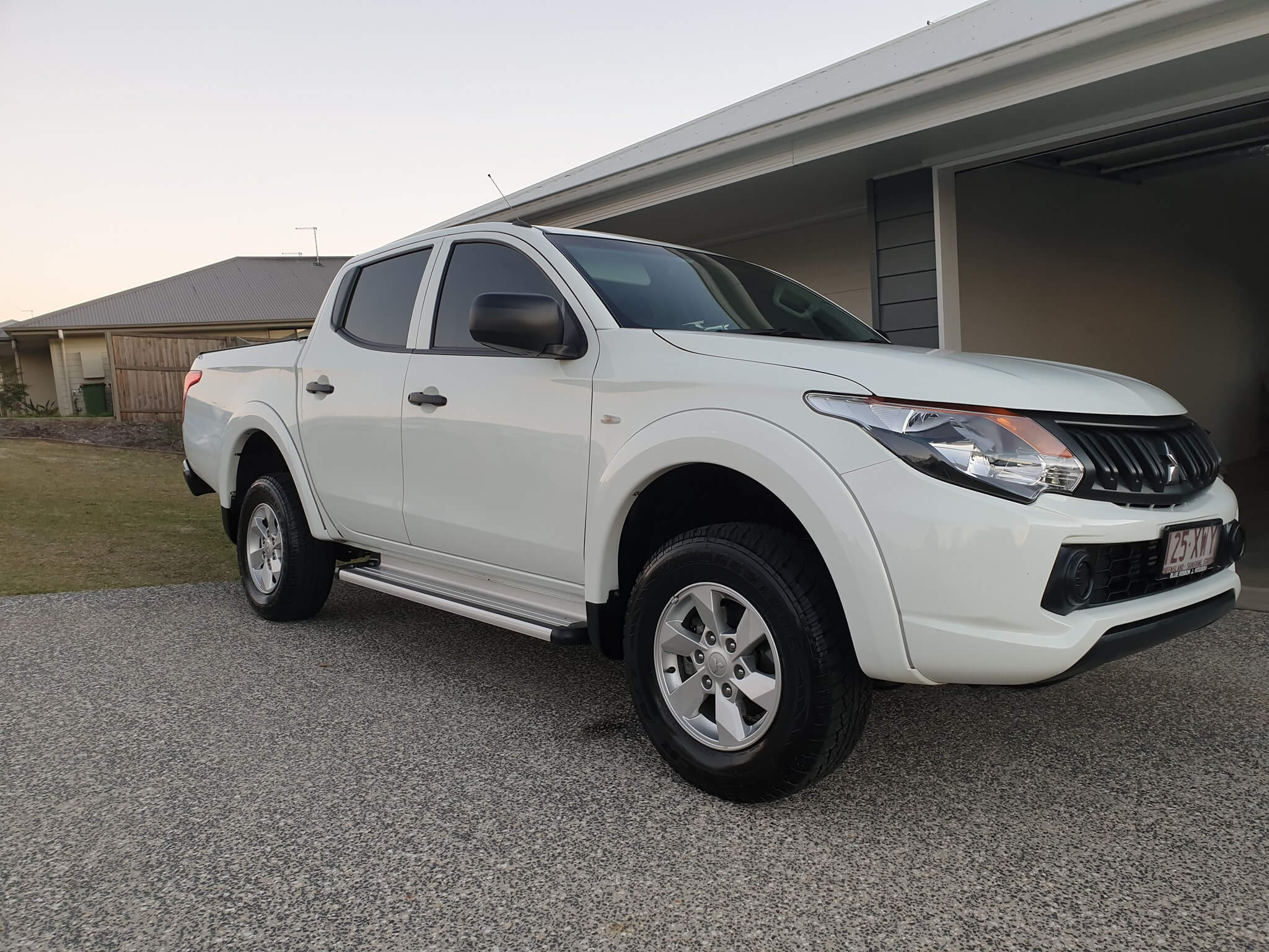 mobile window tinting brisbane 30