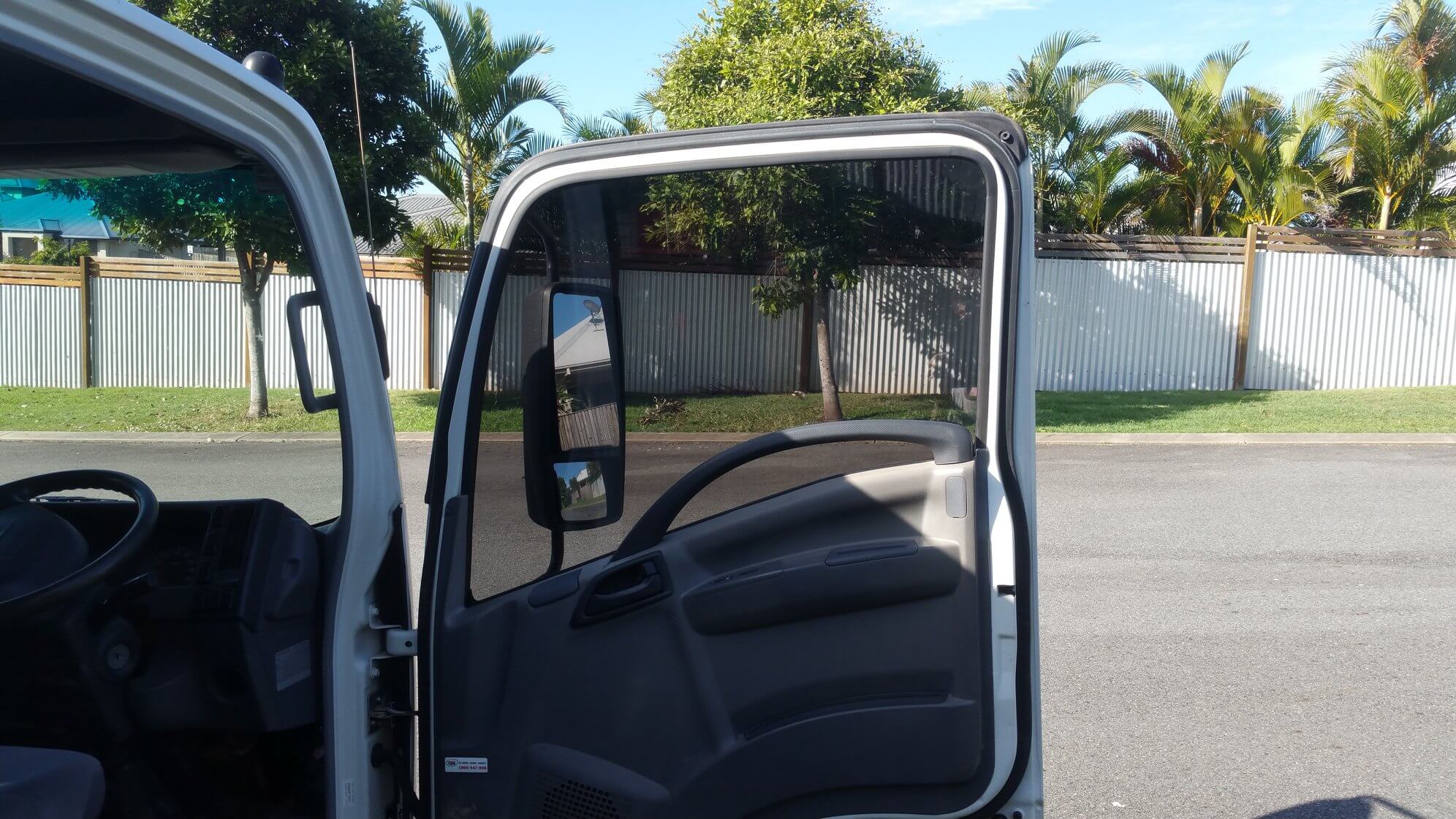 mobile window tinting brisbane37